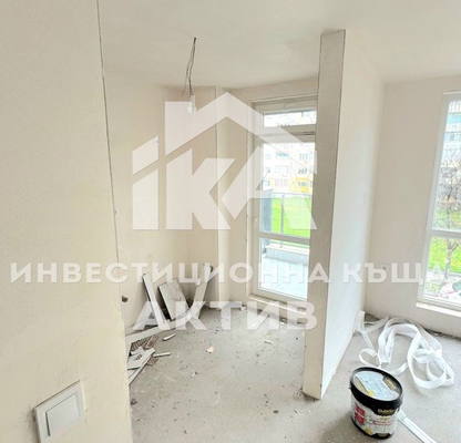 Снимка 3 — Двустаен апартамент с две тераси в Тракия, Пловдив