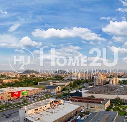 Снимка 2 — Тристаен апартамент с панорамна гледка в Тракия, Пловдив