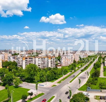 Снимка 3 — Тристаен апартамент с панорамна гледка в Тракия, Пловдив
