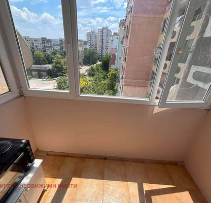 Снимка 3 — Едностаен апартамент в Тракия, Пловдив, след ремонт