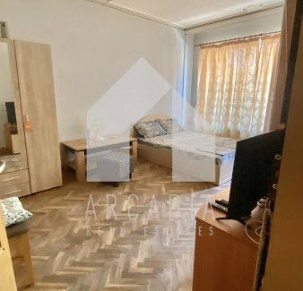 Снимка 3 — Тристаен апартамент с две тераси в район Въстанически, Пловдив