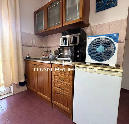 Снимка 3 — Едностаен апартамент в Поморие с тераса, 31 кв.м