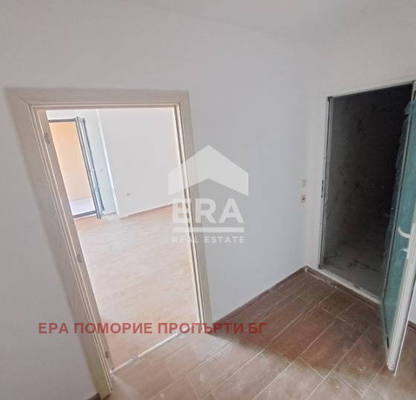 Снимка 5 — Едностаен апартамент в Бургас, Поморие
