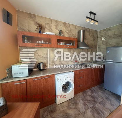 Снимка 5 — Двустаен апартамент в Бургас, Поморие