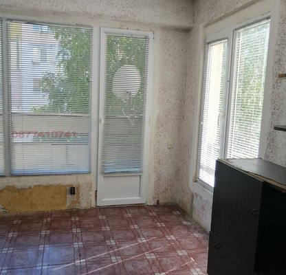 Photo 2 — 2-bedroom apartment in област София, Pravec