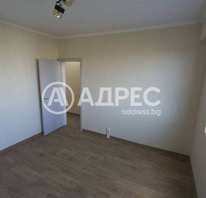 Снимка 3 — Тристаен апартамент в Разград, Орел