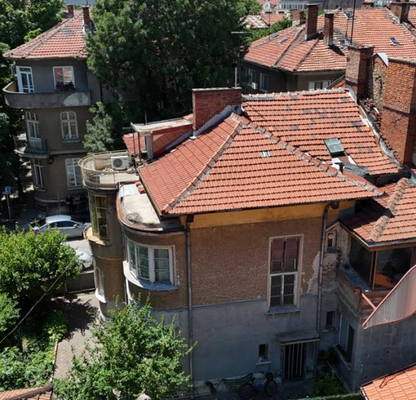 Снимка 2 — Тристаен апартамент в Русе, Център