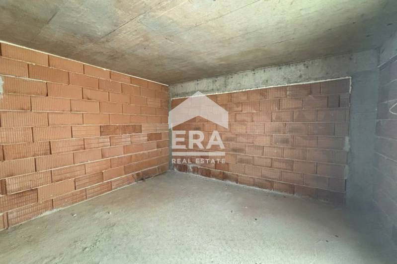 3-bedroom apartment in Ruse, Centyr