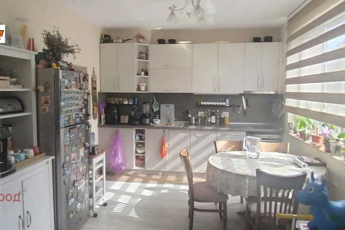 3-bedroom apartment in Ruse, Centyr