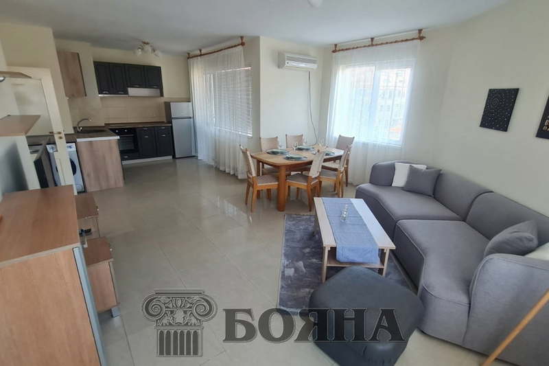 3-bedroom apartment in Ruse, Centyr