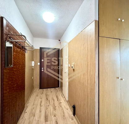 Снимка 4 — Двустаен апартамент в Русе, Чародейка - Юг