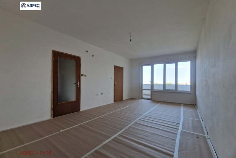 3-bedroom apartment in Ruse, Drujba 2