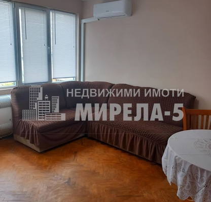 Снимка 5 — Двустаен апартамент в Русе, Широк център
