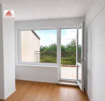 Photo 3 — 3-bedroom apartment in Ruse, Yalta