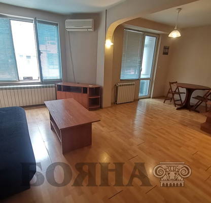 Снимка 5 — Едностаен апартамент в Русе, Ялта
