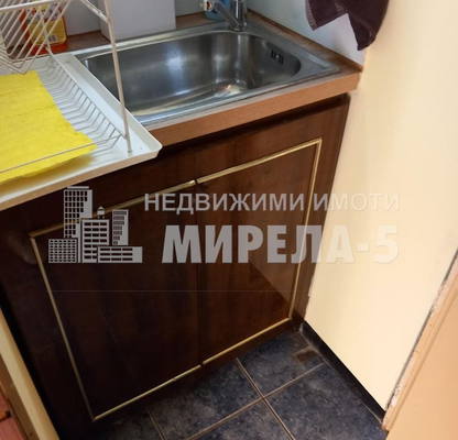 Снимка 3 — Едностаен апартамент в Русе, Здравец Изток