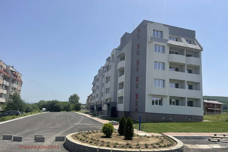 Тристаен апартамент в София, с. Горна Малина