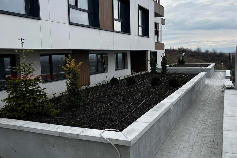 3-bedroom apartment in Ivanyane