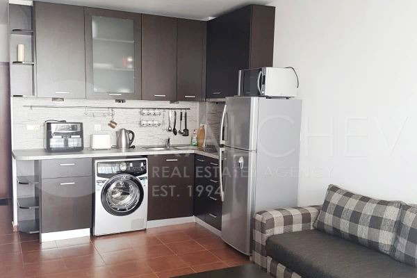 3-bedroom apartment in Oblast Dobrich, Kranevo