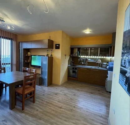 Photo 2 — 3-bedroom apartment in Oblast Dobrich, Rogachevo