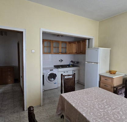 Photo 3 — Four-room apartment in Sevlievo with southeast aspect