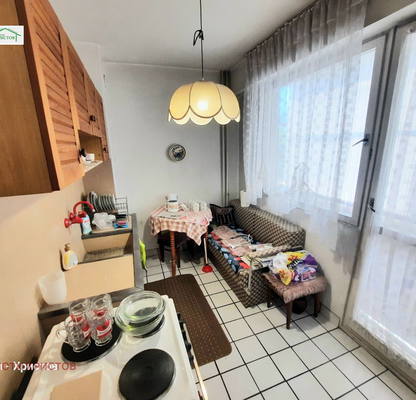 Снимка 4 — Едностаен апартамент в Шумен, 5-ти полк