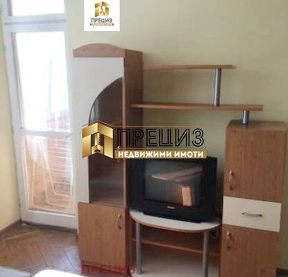 Снимка 4 — Двустаен апартамент в Шумен, 5-ти полк