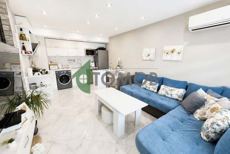 Two-room apartment in Shumen with enclosed terrace in Boyan Bulgaranov