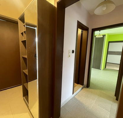 Photo 5 — 4-bedroom apartment in Shumen, Centyr