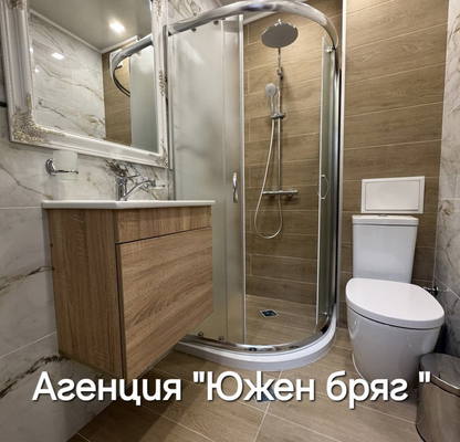 Снимка 5 — Двустаен апартамент в Шумен, Пазара