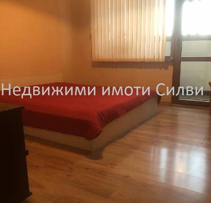 Снимка 3 — Двустаен апартамент в Шумен, Тракия
