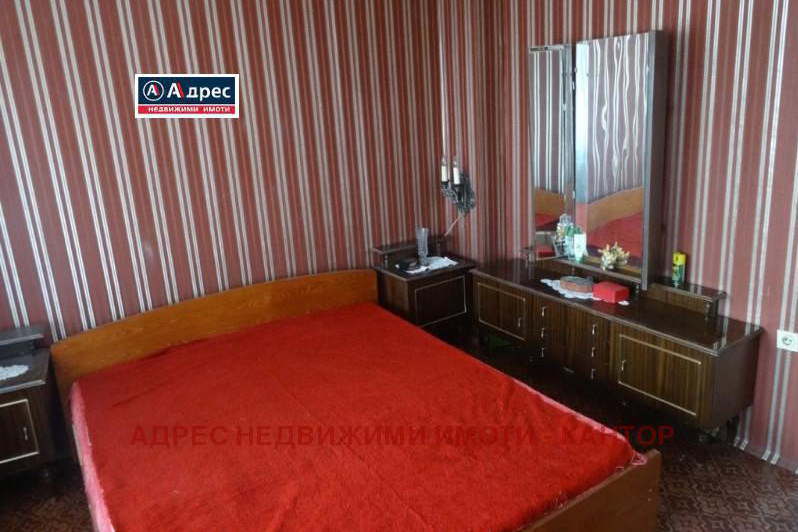 3-bedroom apartment in Shumen, Trakiya