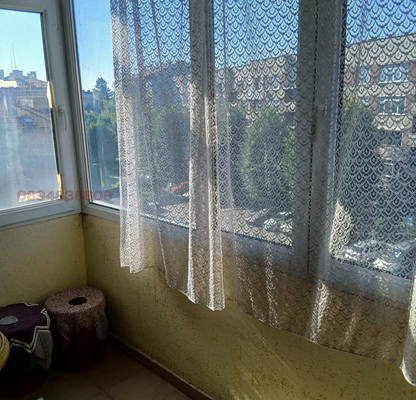 Снимка 4 — Тристаен апартамент в Шумен, Военно училище