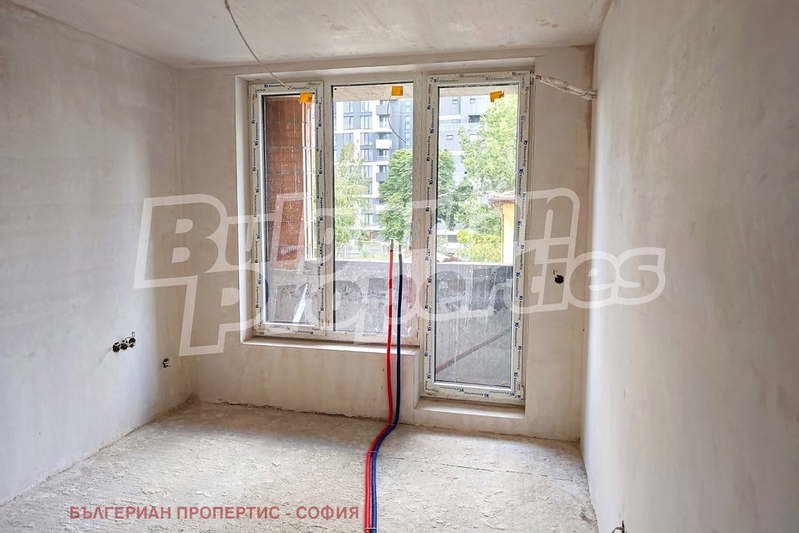 Two-room apartment in Banishora with balcony and elevator