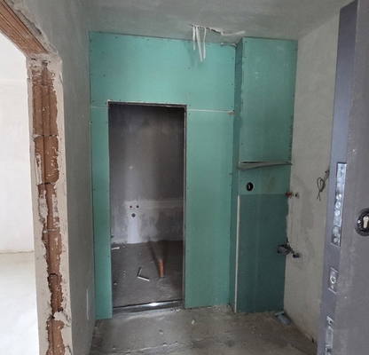 Снимка 3 — Тристаен апартамент 139 кв.м в Банишора с асансьор и паркинг