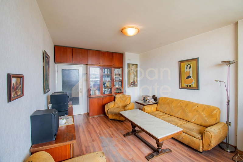 Тристаен апартамент с 80 кв.м. в Банишора, 10-ти етаж