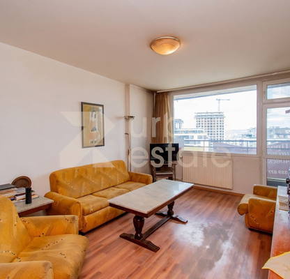 Снимка 2 — Тристаен апартамент с 80 кв.м. в Банишора, 10-ти етаж