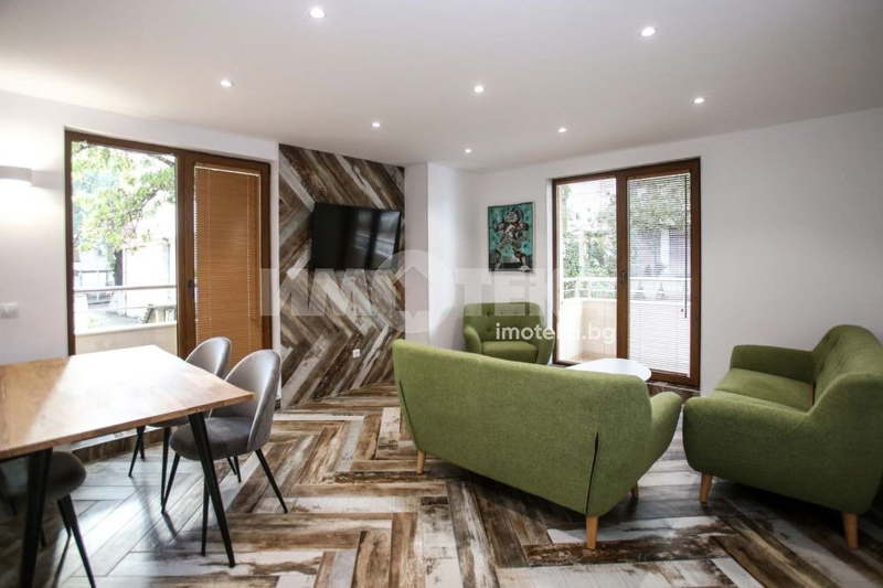 3-bedroom apartment in Sofiya, Banishora
