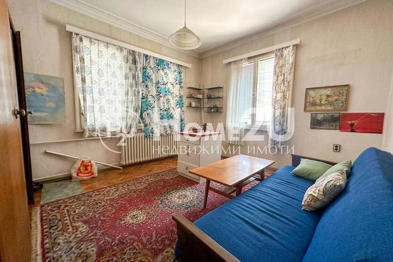 3-bedroom apartment in Sofiya, Borovo