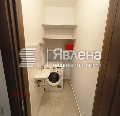 Снимка 5 — Двустаен апартамент в Борово с две тераси