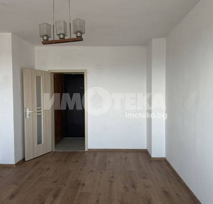 Photo 2 — 3-bedroom apartment in Sofiya, Borovo