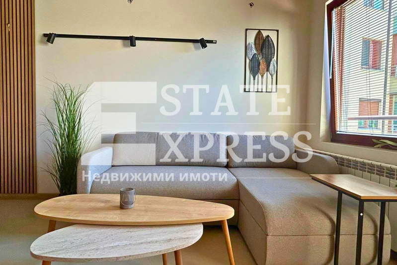 Тристаен апартамент с тераса в Борово, София