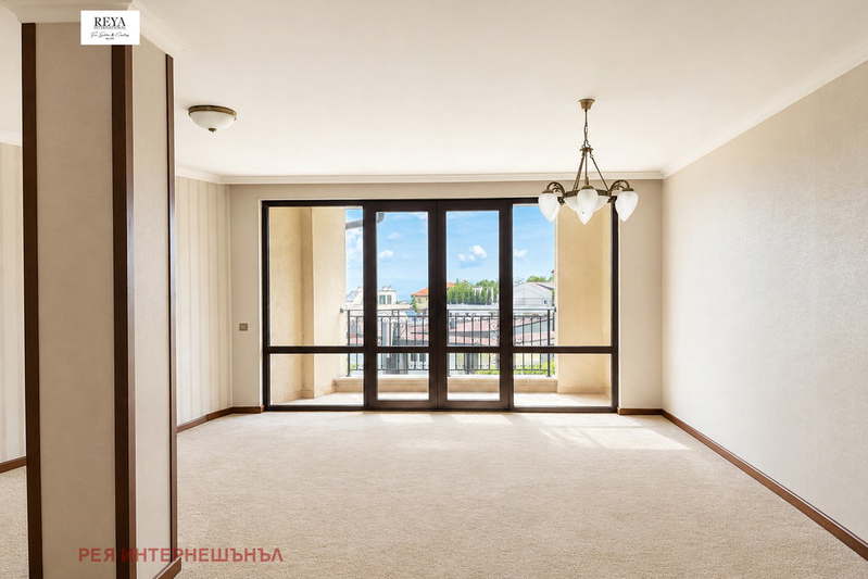3-bedroom apartment in Sofiya, Boyana