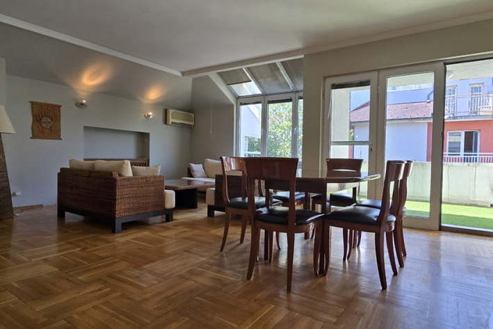 3-bedroom apartment in Sofiya, Boyana