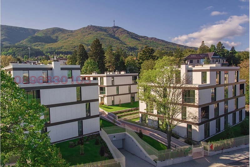 4-bedroom apartment in Sofiya, Boyana