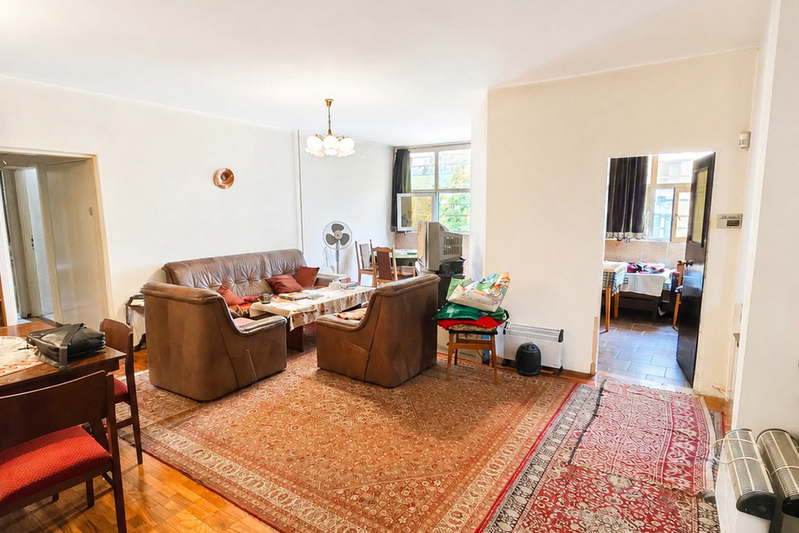 4-bedroom apartment in Sofiya, Bykston