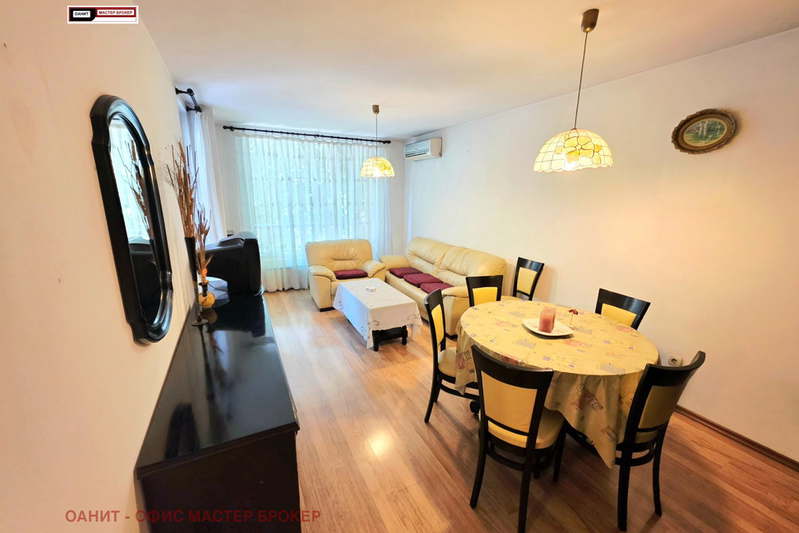 2-bedroom apartment in Sofiya, Centyr