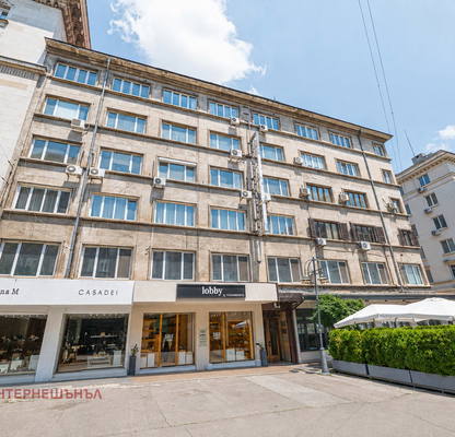 Photo 2 — 3-bedroom apartment in Sofiya, Centyr
