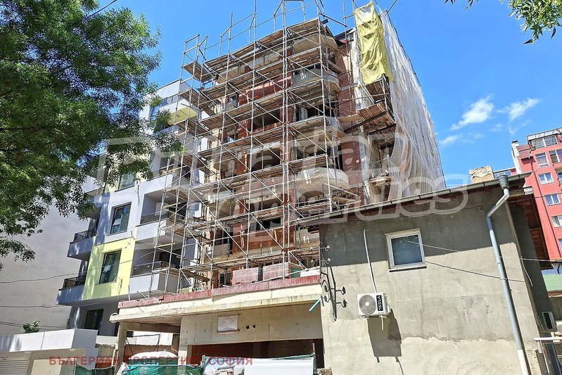 3-bedroom apartment in Sofiya, Centyr