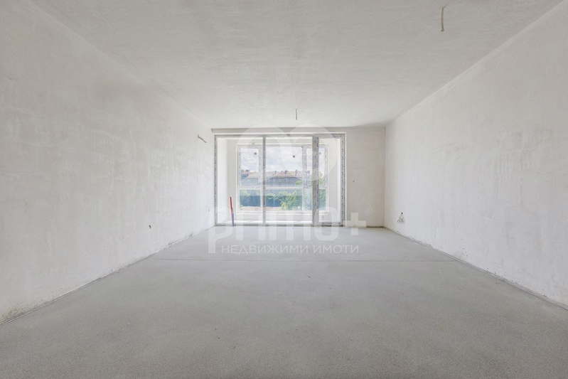3-bedroom apartment in Sofiya, Centyr
